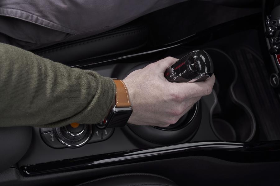 Детали интерьера Mini Cooper S Clubman (F54) 2019 года  (WW) (фото 131 из 150)